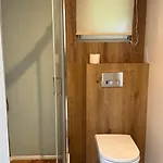 Modern House - 30 Metrow Od Jeziora,prywatna Plaza,wifi Holiday home