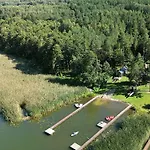 Modern House - 30 Metrow Od Jeziora,prywatna Plaza,wifi Holiday home *