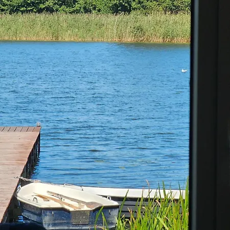 Modern House - 30 Metrow Od Jeziora,prywatna Plaza,wifi Дом отдыха