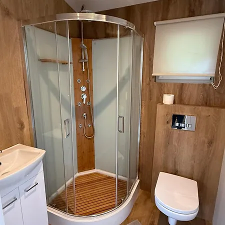 Casa de Férias Modern House - 30 Metrów Od Jeziora,prywatna Plaża,wifi