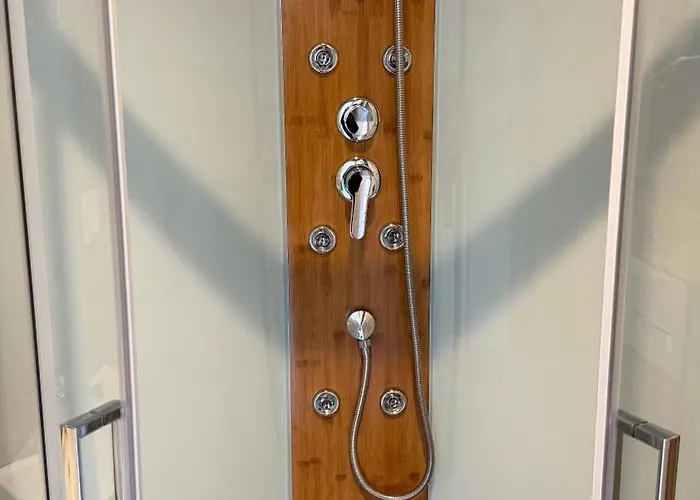 Modern House - 30 Metrow Od Jeziora,prywatna Plaza,wifi