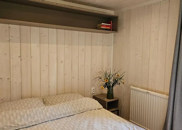 Modern House - 30 Metrow Od Jeziora,prywatna Plaza,wifi Дом отдыха