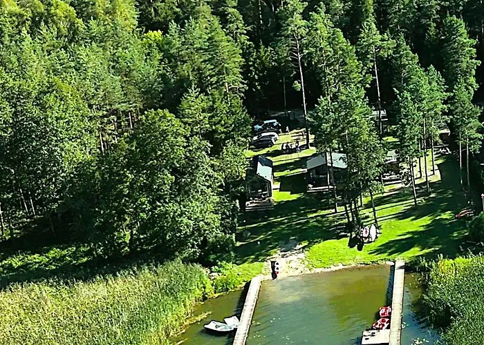 Modern House - 30 Metrow Od Jeziora,prywatna Plaza,wifi 度假居 *