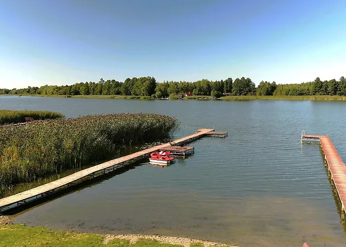 Modern House - 30 Metrow Od Jeziora,prywatna Plaza,wifi 度假居